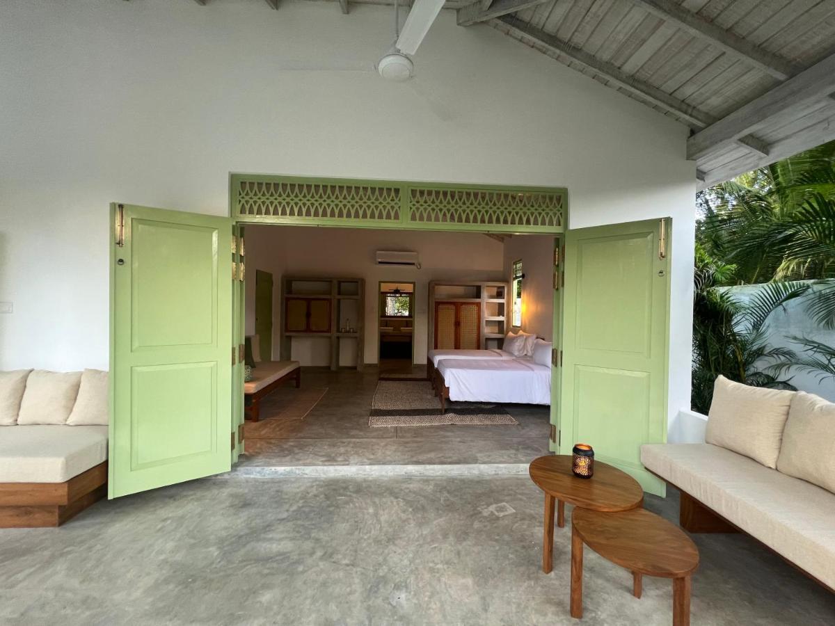 Zen House Hotel Ahangama Kültér fotó