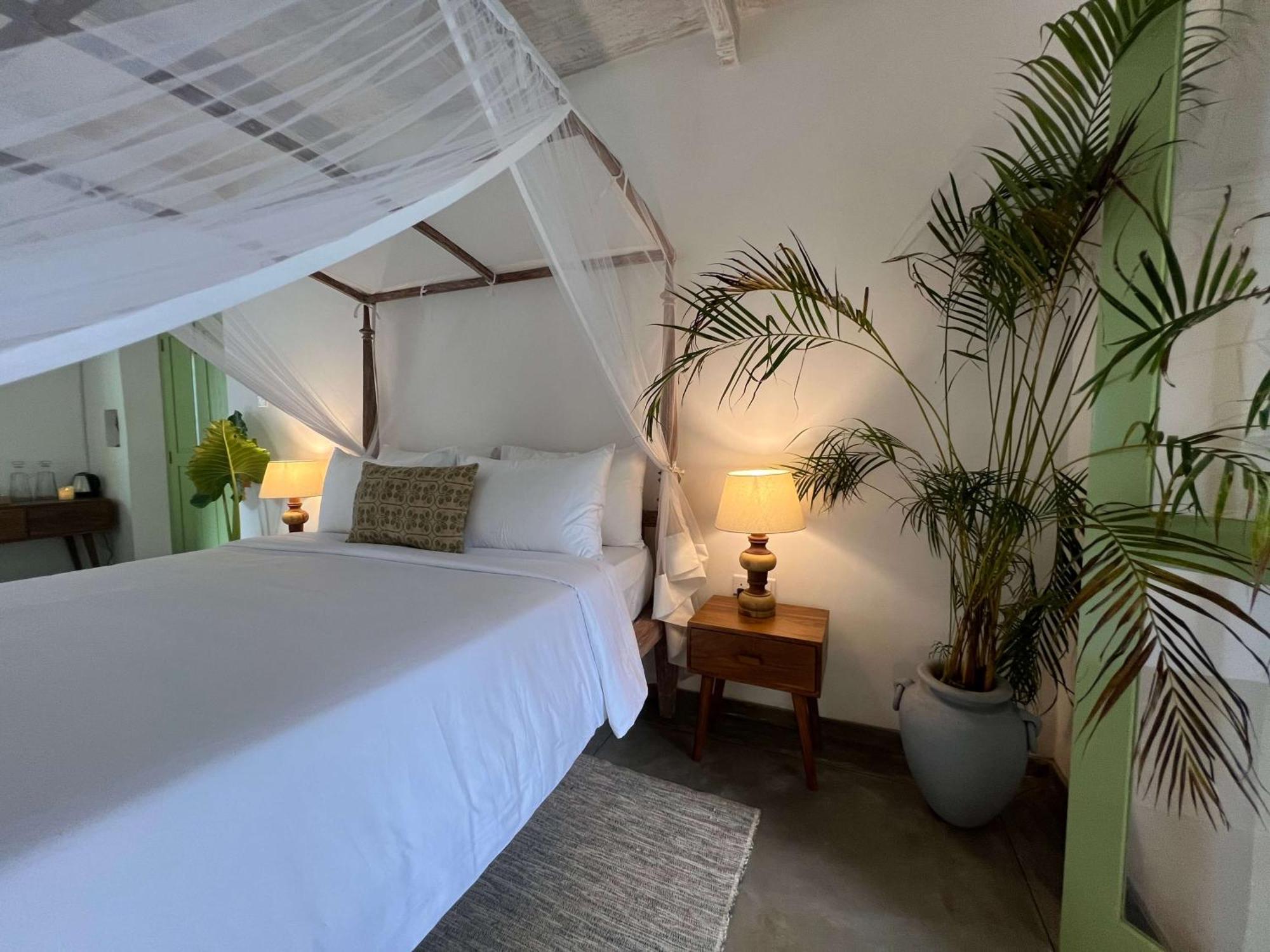 Zen House Hotel Ahangama Kültér fotó