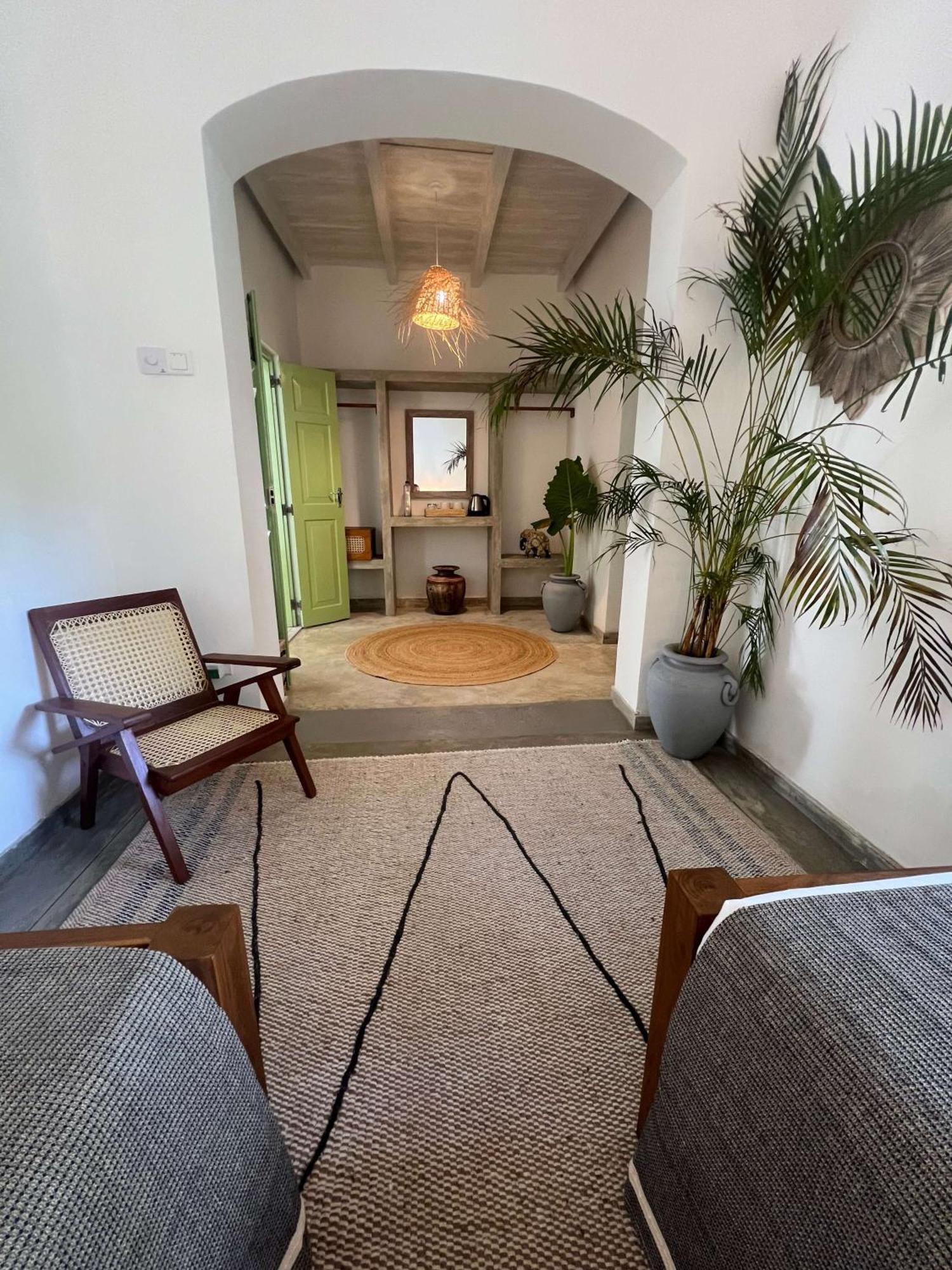 Zen House Hotel Ahangama Kültér fotó